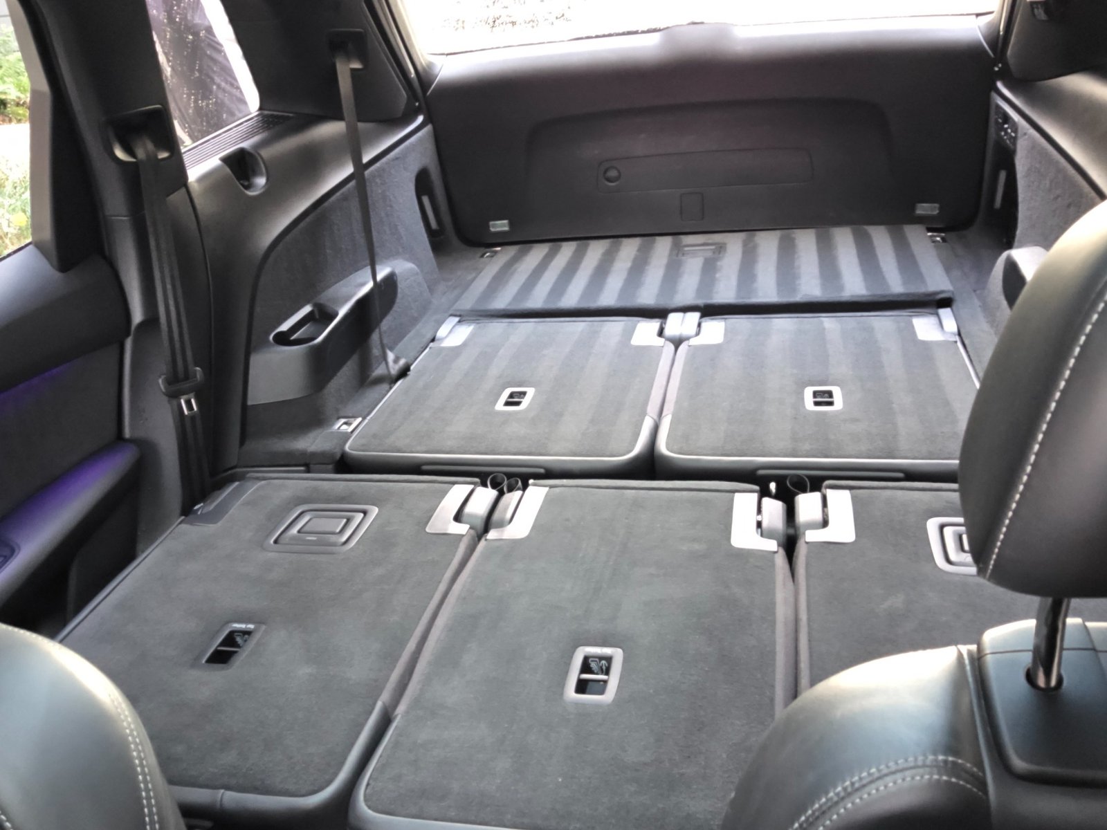 Audi Q7 Boot space